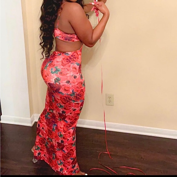 Rose Maxi Dress - Picture 5 of 5